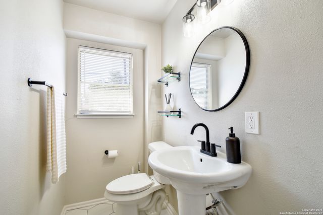 2442 ELAND DR, San Antonio, TX 78213