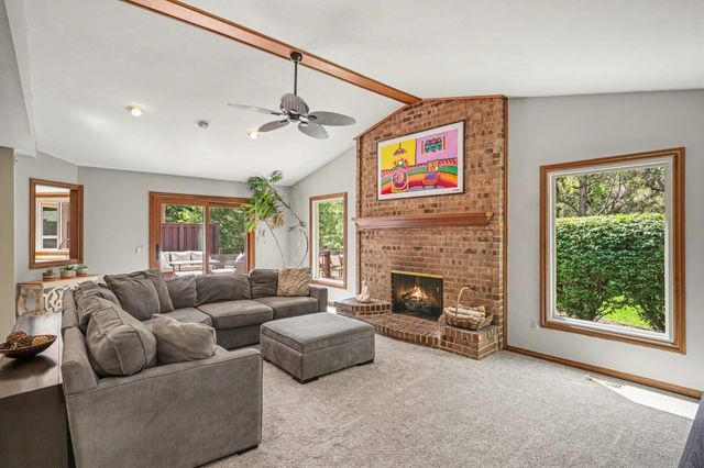 709 Snowmass Drive, Rochester Hills, MI 48309