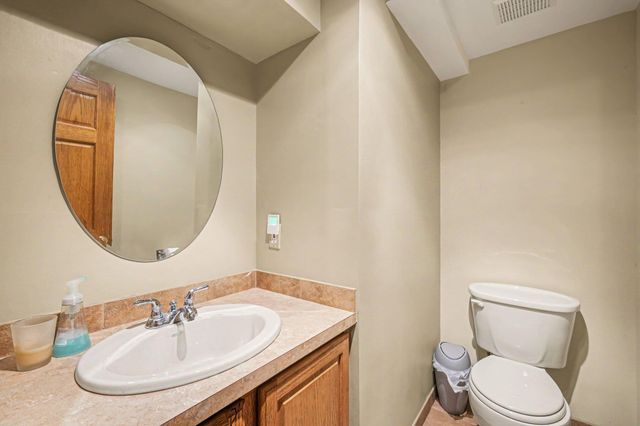 709 Snowmass Drive, Rochester Hills, MI 48309