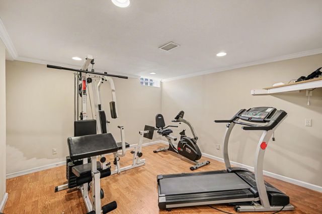 709 Snowmass Drive, Rochester Hills, MI 48309