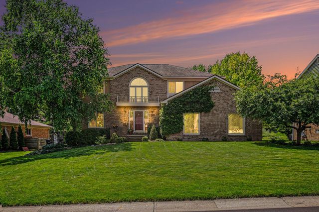 709 Snowmass Drive, Rochester Hills, MI 48309