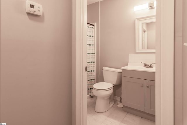 2001 Pelham Road, Greenville, SC 29615