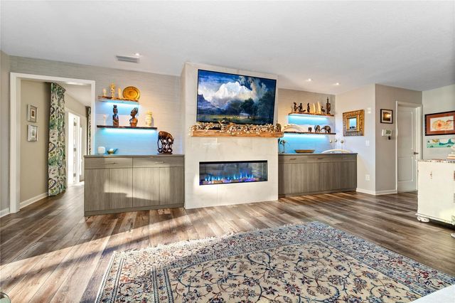 601 LAKE PANSY DRIVE NW, Winter Haven, FL 33881