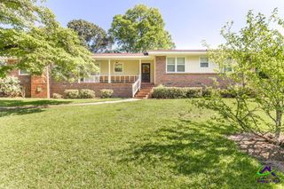 302 Woodhaven Road, Centerville, GA 31028