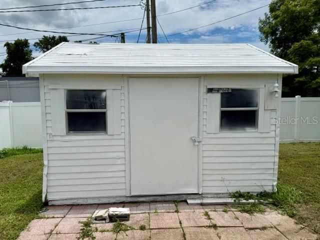 10450 EASTSIDE AVENUE, Brooksville, FL 34601