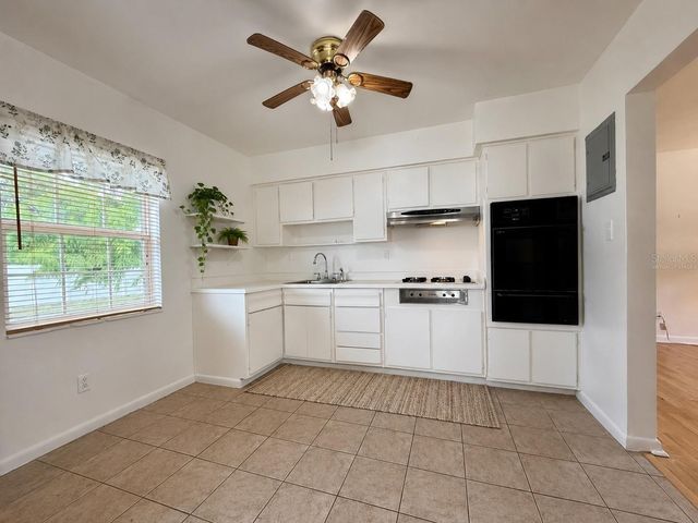 10450 EASTSIDE AVENUE, Brooksville, FL 34601