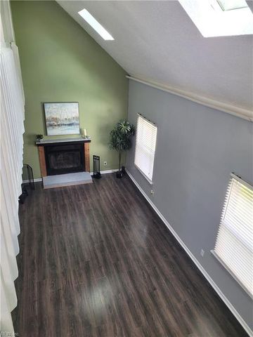 5733 Earnhardt ST, Virginia Beach, VA 23464