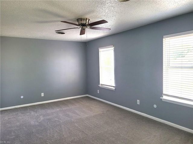 5733 Earnhardt ST, Virginia Beach, VA 23464
