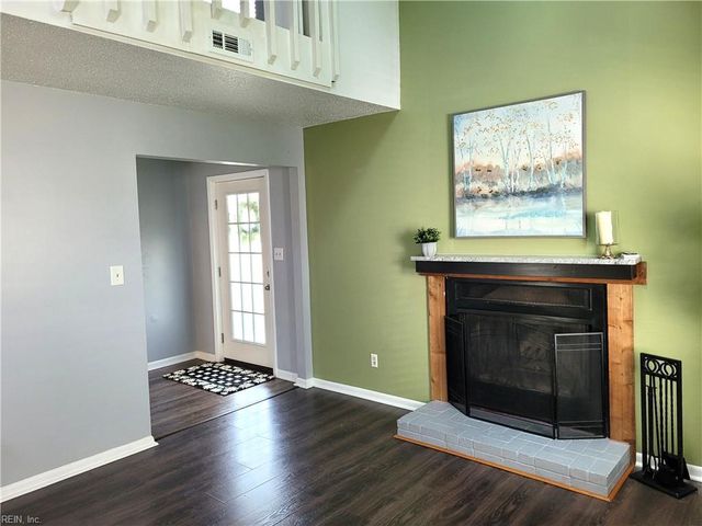 5733 Earnhardt ST, Virginia Beach, VA 23464
