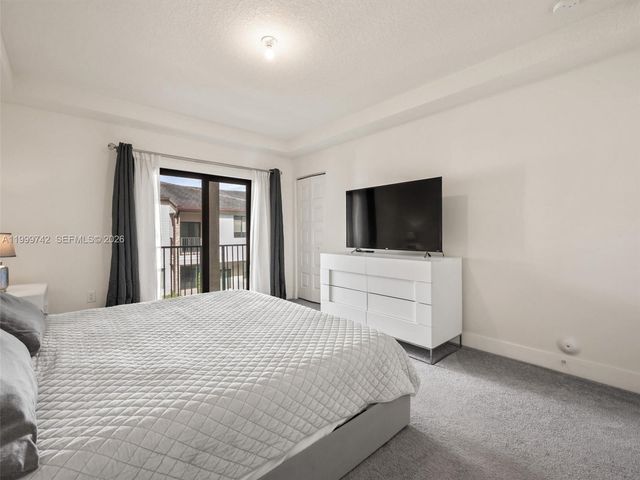 4654 NW 83rd Path 4654, Doral, FL 33166