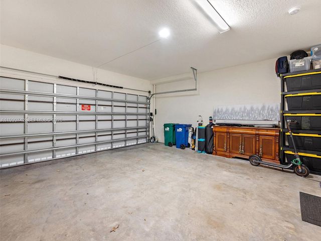 4654 NW 83rd Path 4654, Doral, FL 33166