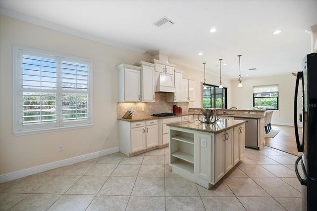 1711 KENILWORTH STREET, Sarasota, FL 34231