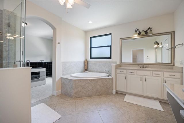 1711 KENILWORTH STREET, Sarasota, FL 34231