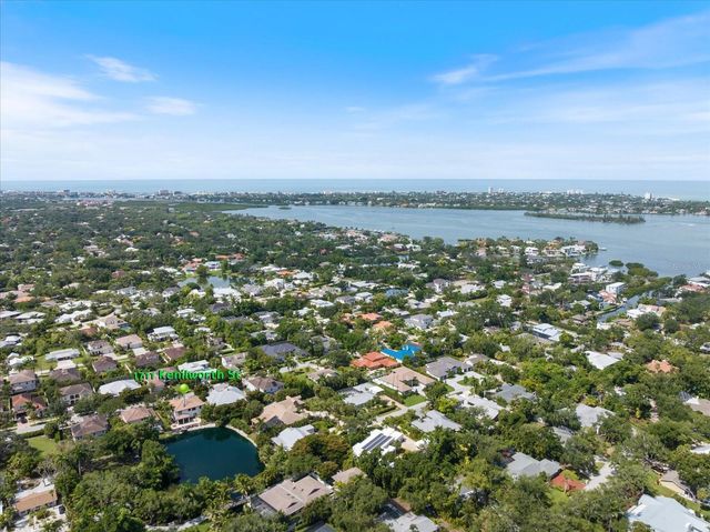 1711 KENILWORTH STREET, Sarasota, FL 34231