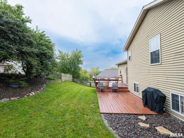 105 KAREN Drive, East Peoria, IL 61611