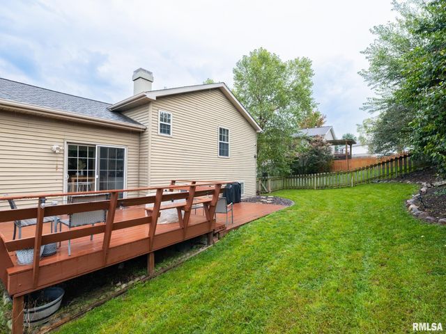 105 KAREN Drive, East Peoria, IL 61611