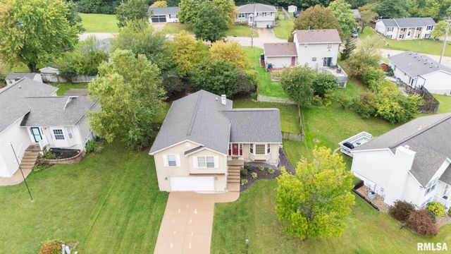 105 KAREN Drive, East Peoria, IL 61611