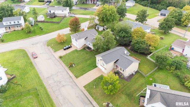 105 KAREN Drive, East Peoria, IL 61611
