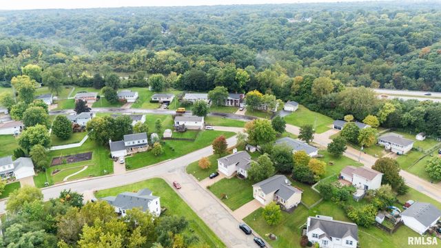 105 KAREN Drive, East Peoria, IL 61611