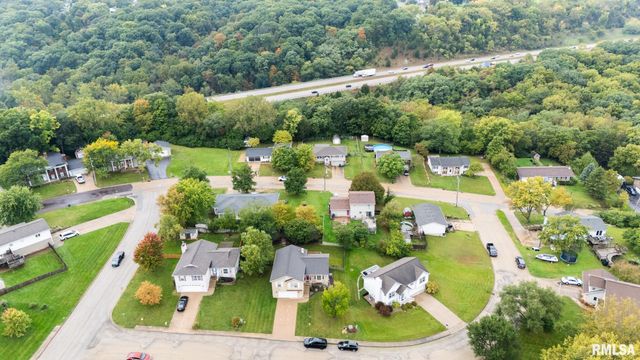 105 KAREN Drive, East Peoria, IL 61611