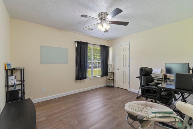 1 W Branch Drive, Plumerville, AR 72127