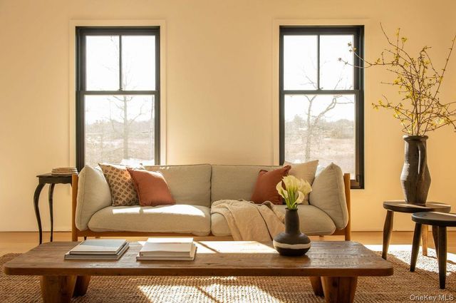 251 Viewmont Road, Germantown, NY 12526