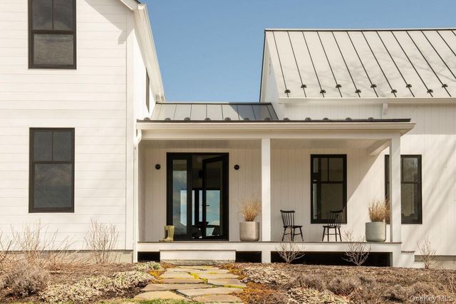 251 Viewmont Road, Germantown, NY 12526