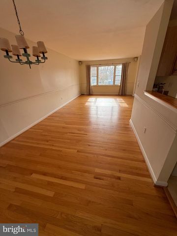 112 PINECREST DR, Annapolis, MD 21403