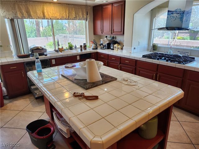 6672 Coronado Palms Avenue, Las Vegas, NV 89139