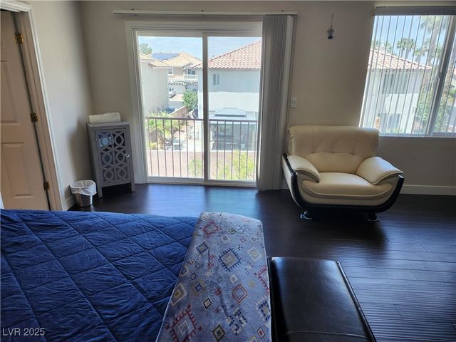 6672 Coronado Palms Avenue, Las Vegas, NV 89139