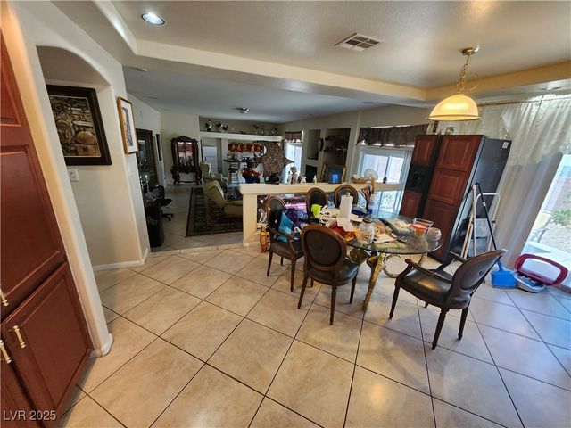6672 Coronado Palms Avenue, Las Vegas, NV 89139
