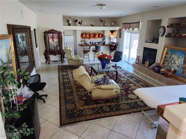 6672 Coronado Palms Avenue, Las Vegas, NV 89139