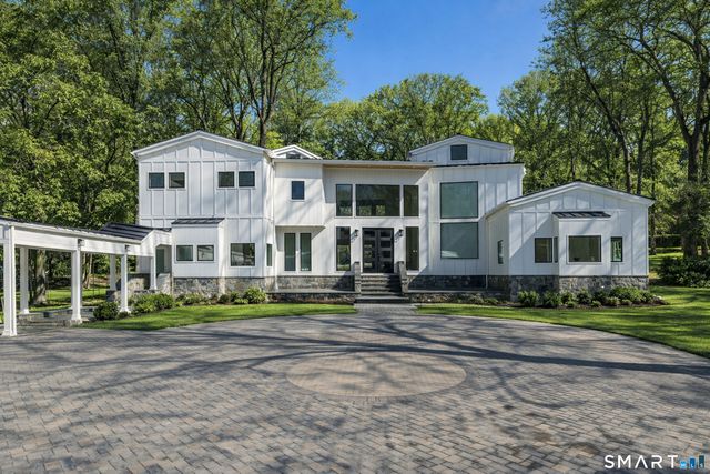 475 Fence Row Drive, Fairfield, CT 06824