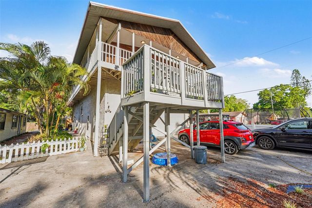 15590 59TH STREET N, Clearwater, FL 33760