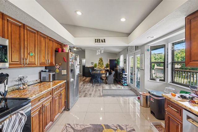 15590 59TH STREET N, Clearwater, FL 33760