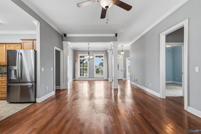 146 Bucks Pocket Drive, New Market, AL 35761