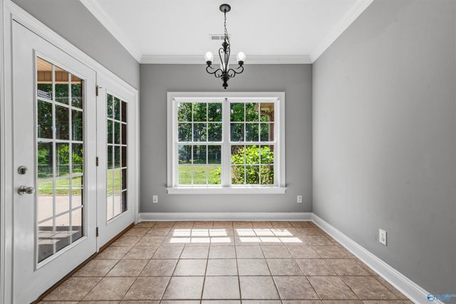 146 Bucks Pocket Drive, New Market, AL 35761