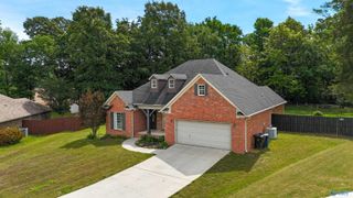 146 Bucks Pocket Drive, New Market, AL 35761