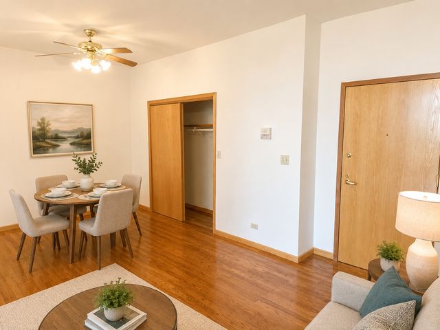 2375 W Montana Street 3B, Chicago, IL 60647