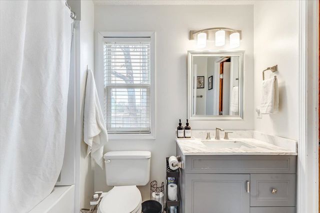 12213 E Ayesbury St, Wichita, KS 67226