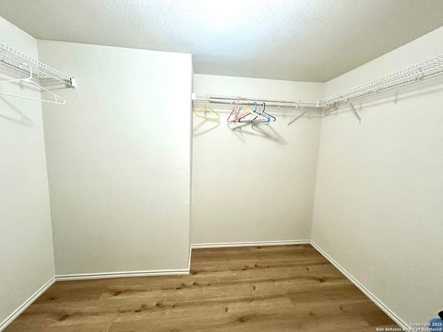 11023 Falling Water, San Antonio, TX 78249