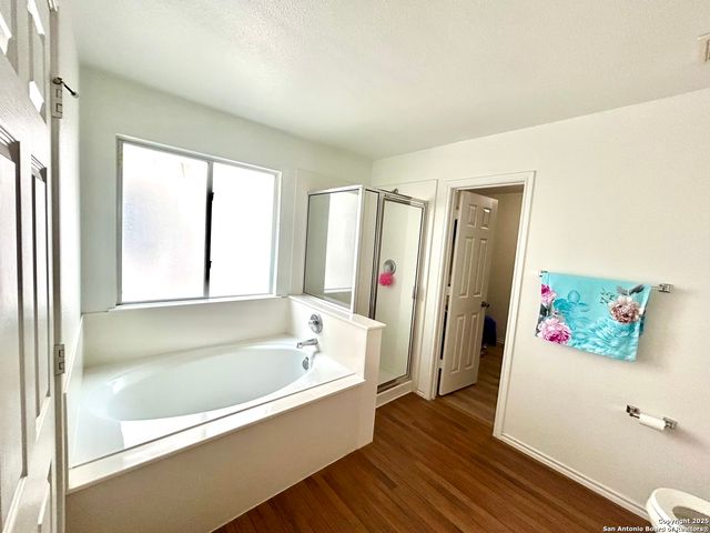 11023 Falling Water, San Antonio, TX 78249