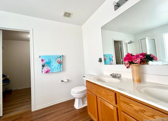 11023 Falling Water, San Antonio, TX 78249