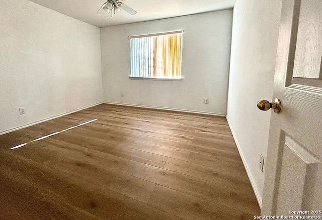 11023 Falling Water, San Antonio, TX 78249