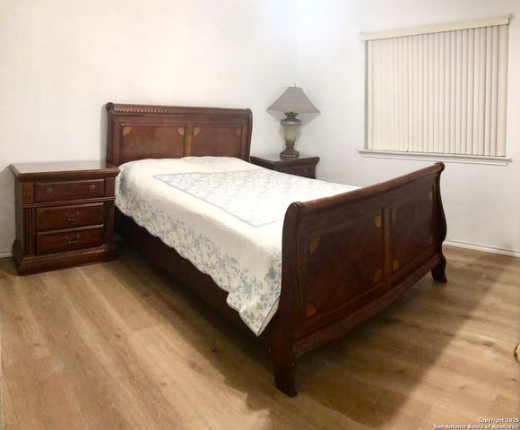 11023 Falling Water, San Antonio, TX 78249