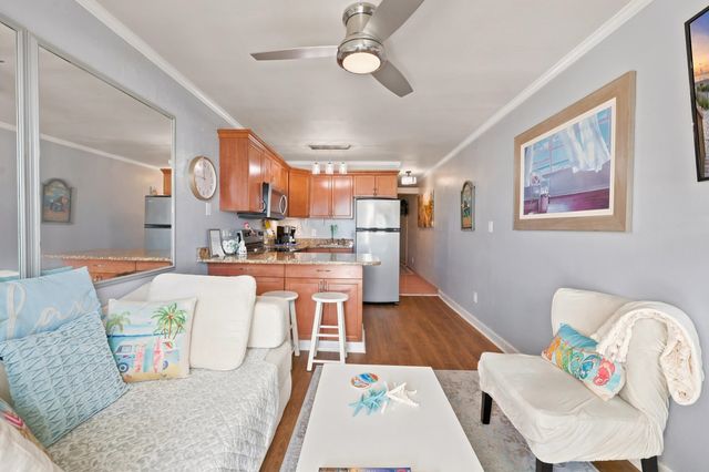 909 S Ocean Blvd Apt 303, North Myrtle Beach, SC 29582