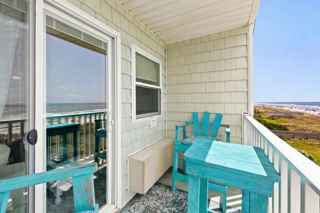 909 S Ocean Blvd Apt 303, North Myrtle Beach, SC 29582