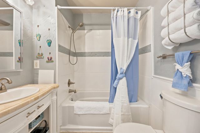 909 S Ocean Blvd Apt 303, North Myrtle Beach, SC 29582