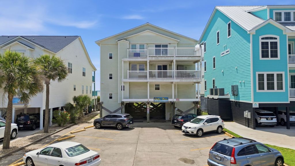 909 S Ocean Blvd Apt 303, North Myrtle Beach, SC 29582
