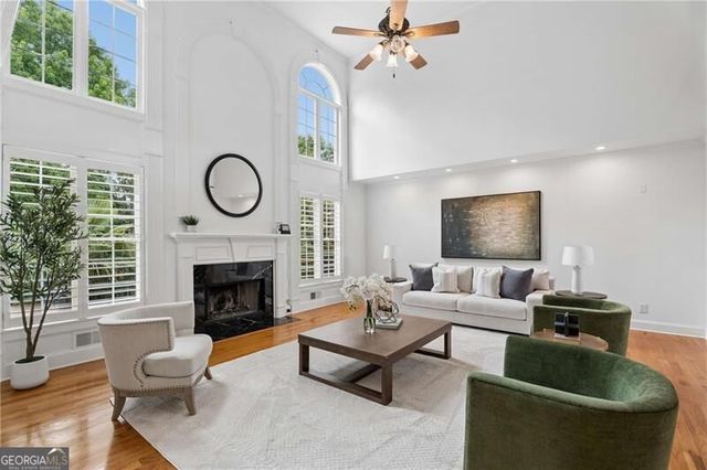 3960 Bonnett Creek Lane, Hoschton, GA 30548